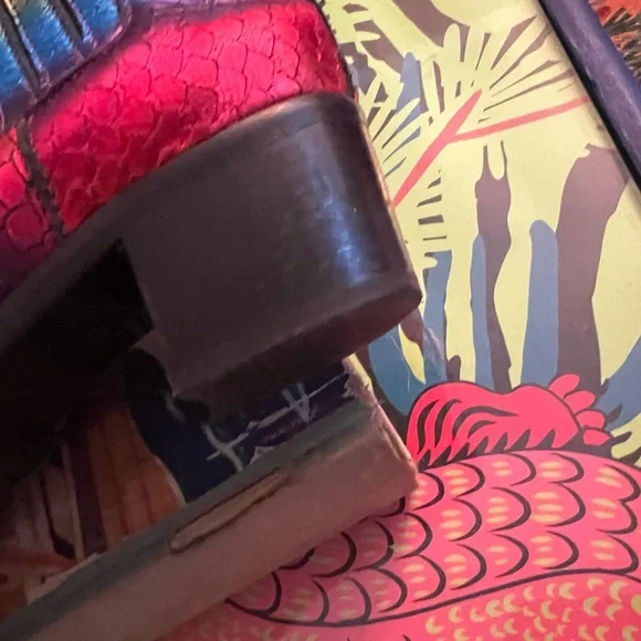 MODERN VICE RAINBOW BOOTS IN VERY GOOD CONDITION - Picture 7 of 9